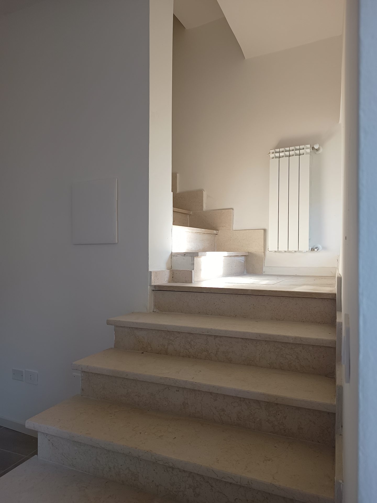 Independent townhouse in Popoli Terme, Italy – photo 16